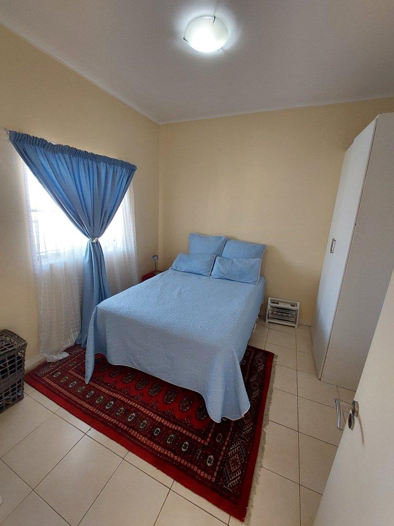 To Let 1 Bedroom Property for Rent in Mowbray Western Cape